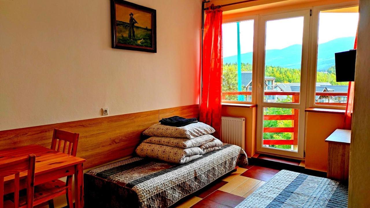 Willa Mona Bed and Breakfast Szklarska Poręba Esterno foto