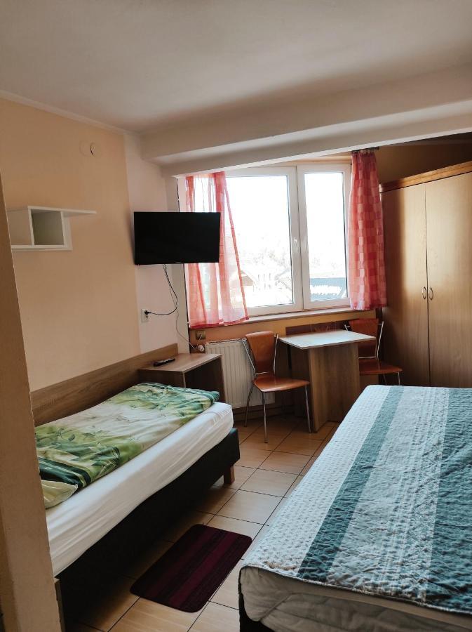 Willa Mona Bed and Breakfast Szklarska Poręba Esterno foto