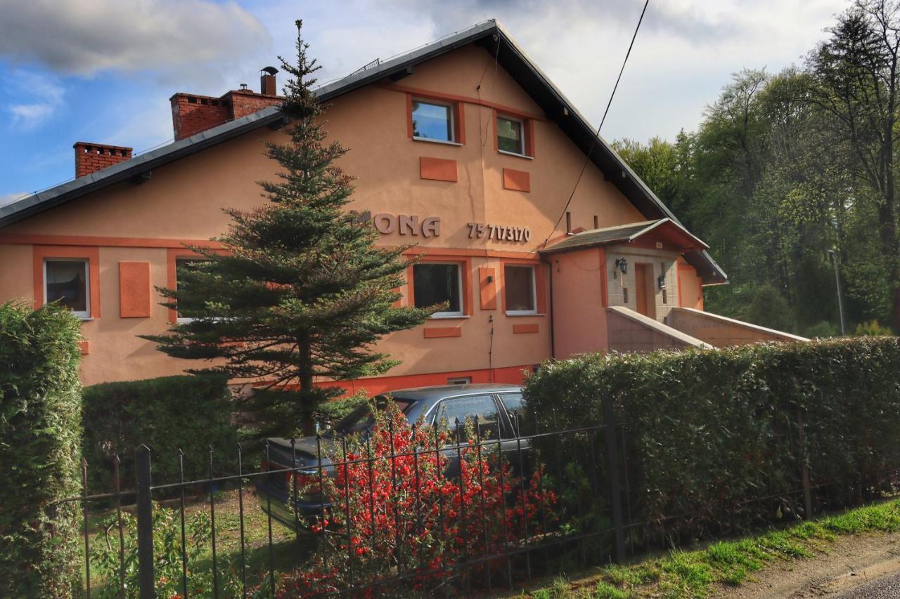 Willa Mona Bed and Breakfast Szklarska Poręba Esterno foto