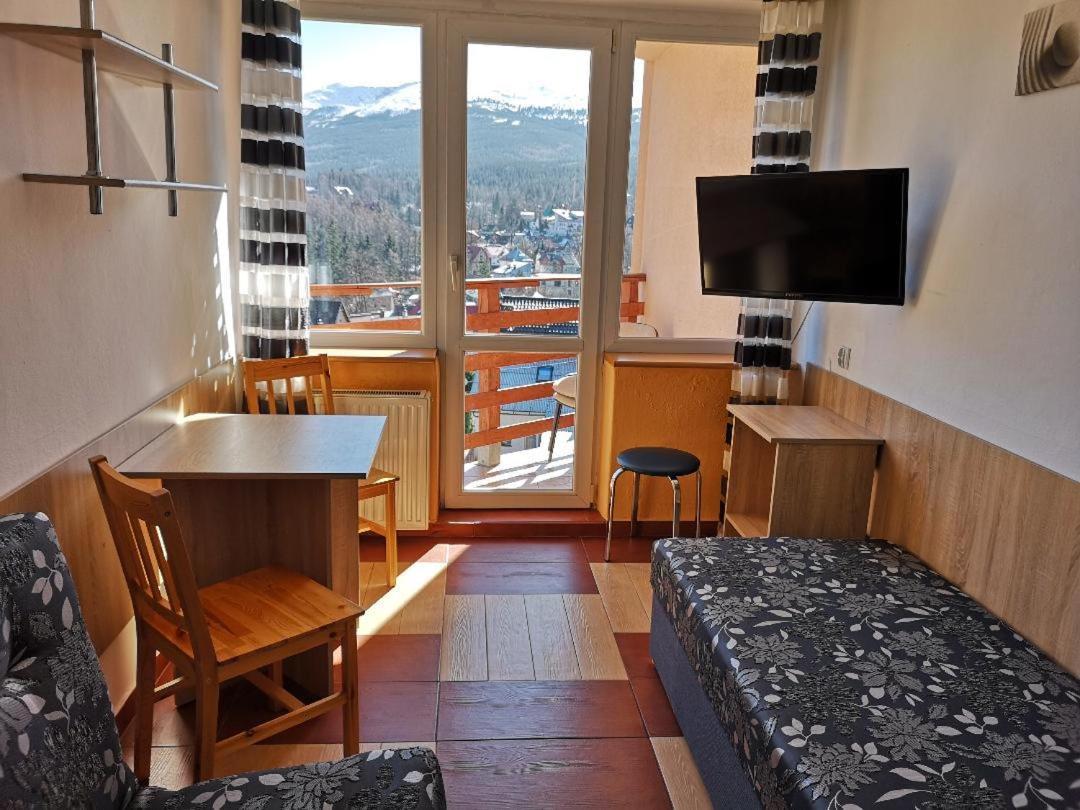 Willa Mona Bed and Breakfast Szklarska Poręba Esterno foto